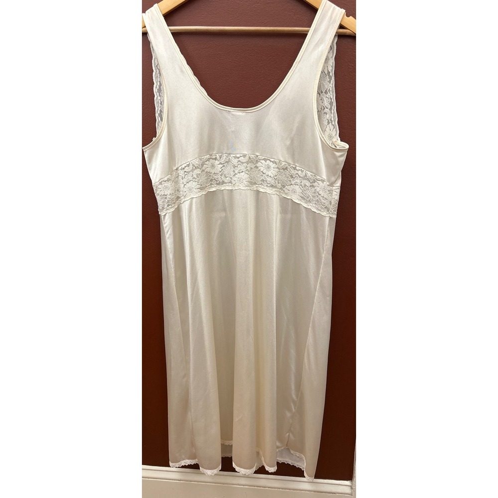 Vintage Romantic Lingerie Victorian Lace Full Slip Coquette Regencycore Ethereal - Picture 5 of 6